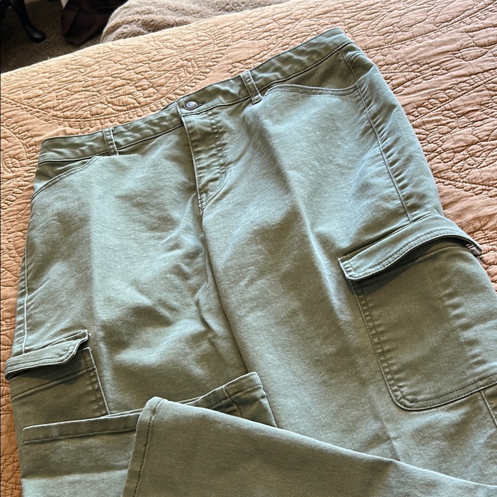 Vanilla Star Cargo Pants Size 31